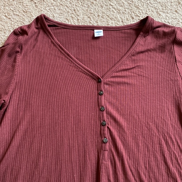 Old Navy Maroon Button Long Sleeve - Picture 3 of 4